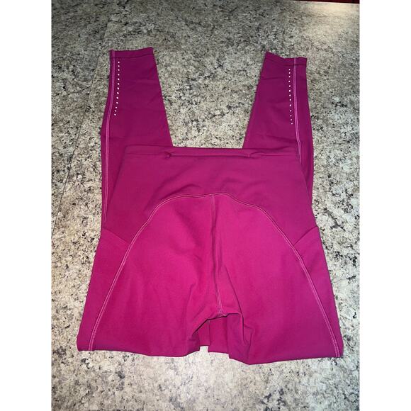 Lululemon Swift Speed High-Rise Tight
28" Size 4 - Picture 2 of 6